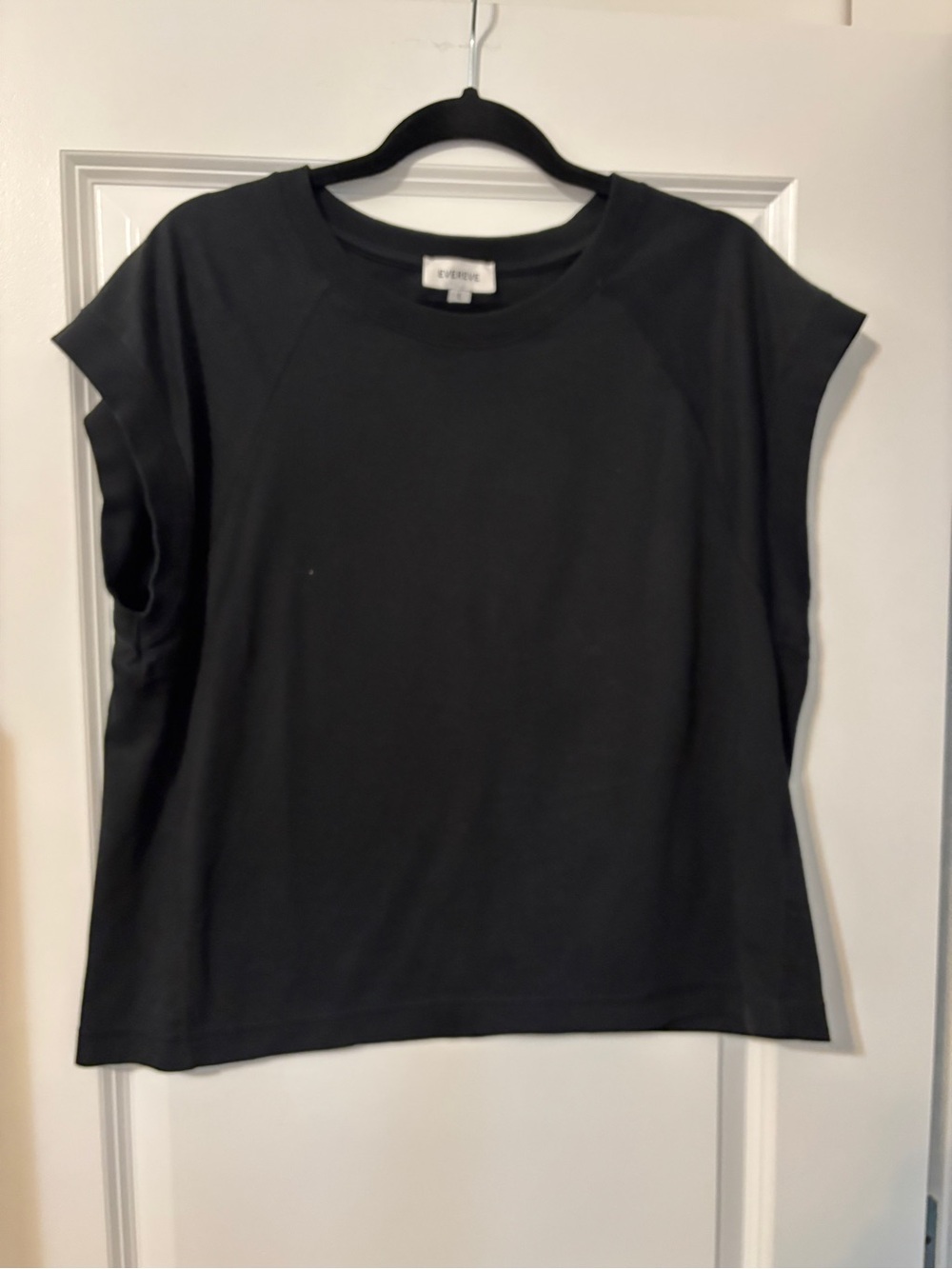 Evereve Cora Muscle Tee Black Large